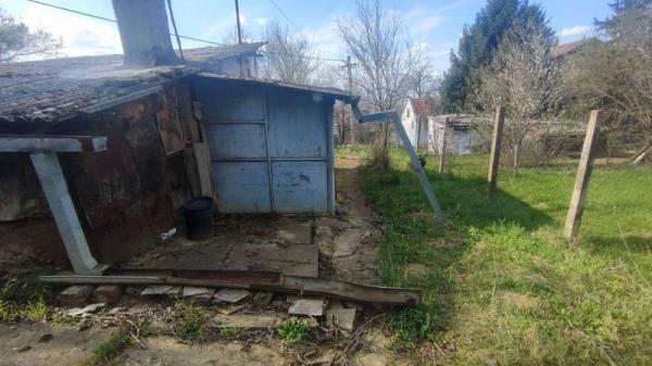 Slika 5 -  Plac na prodaju, Čardak, 82.400€